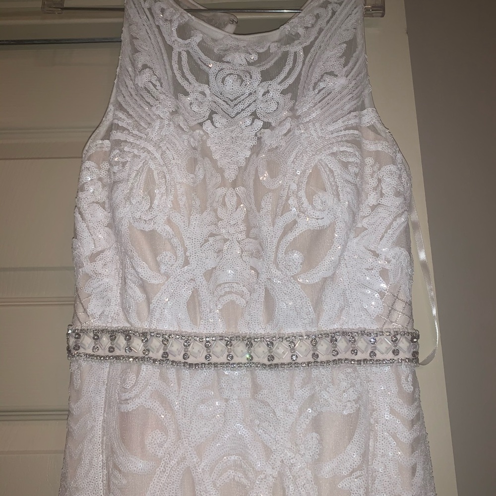 Prom / Pageant gown - Picture 8 of 11